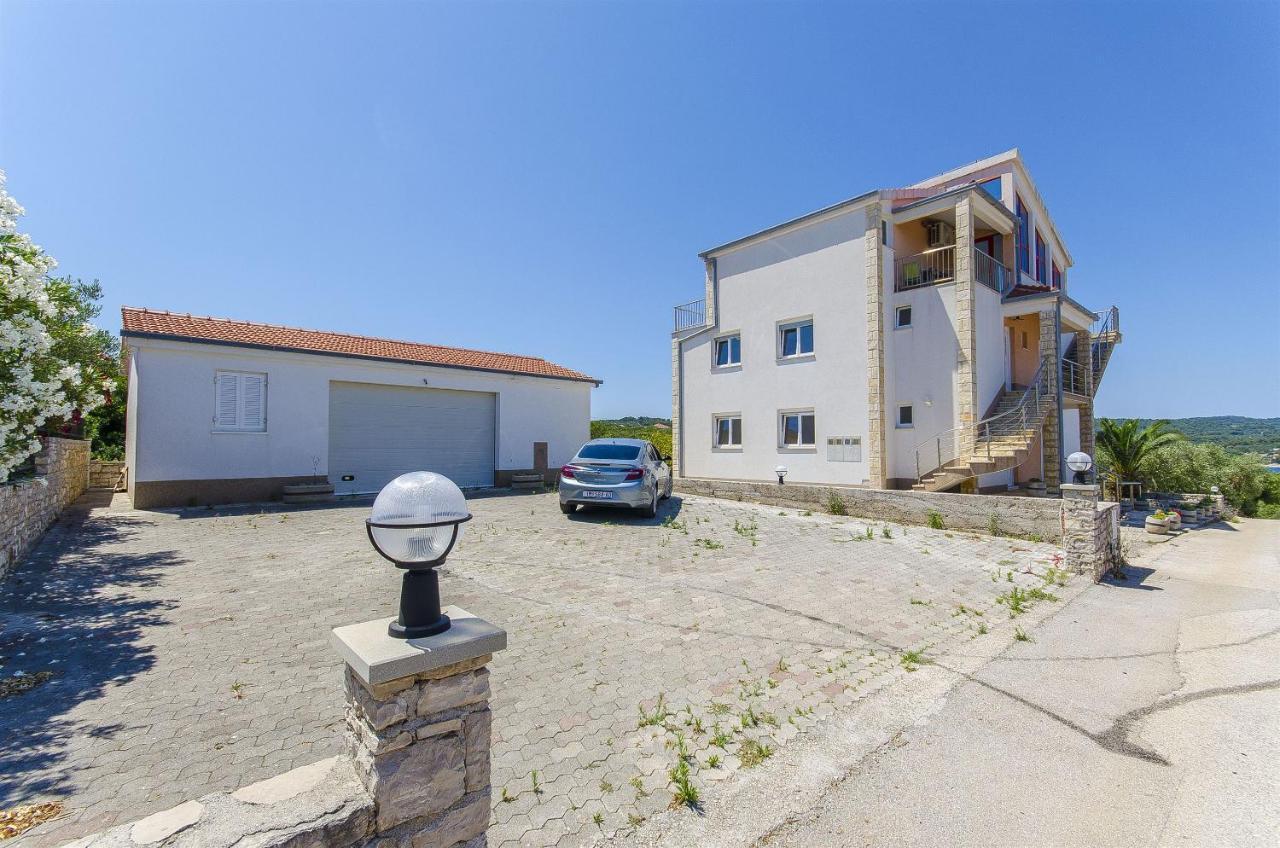 Apartments Kazimir Necujam Luaran gambar