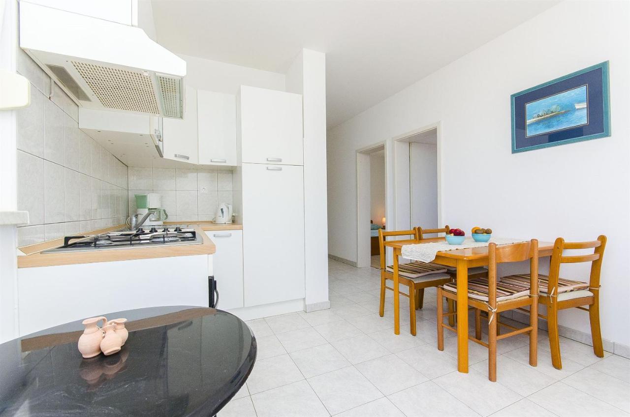 Apartments Kazimir Necujam Luaran gambar