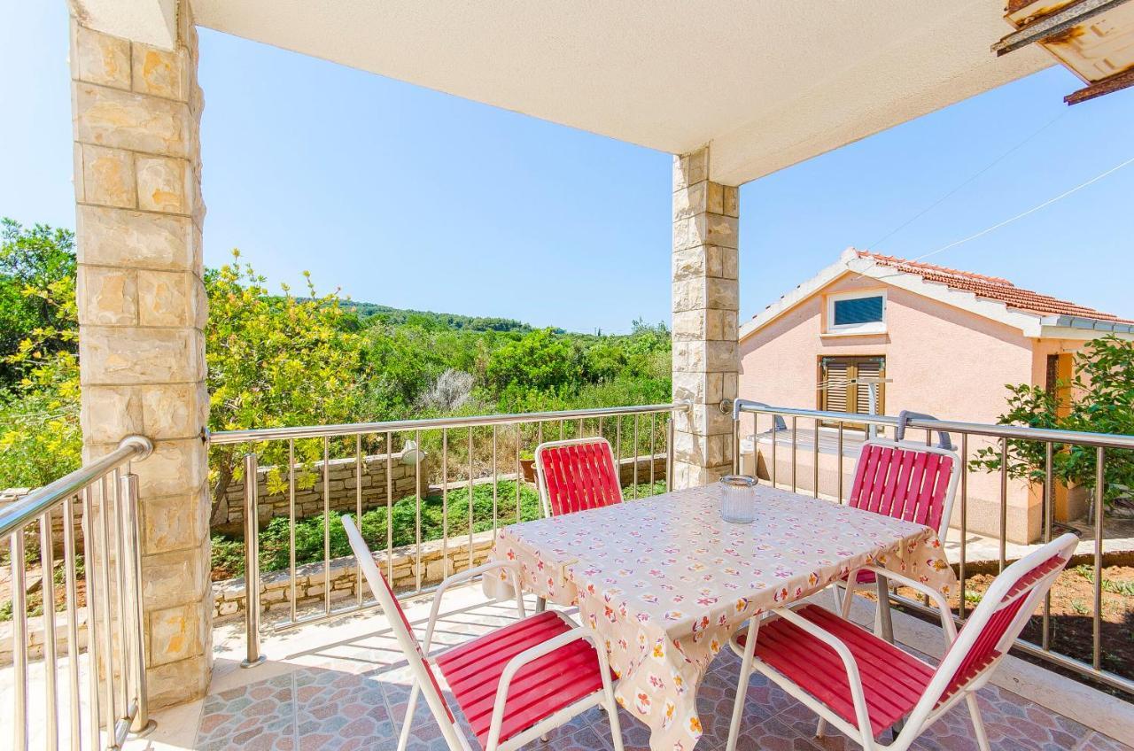 Apartments Kazimir Necujam Luaran gambar