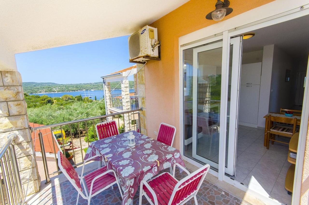 Apartments Kazimir Necujam Luaran gambar