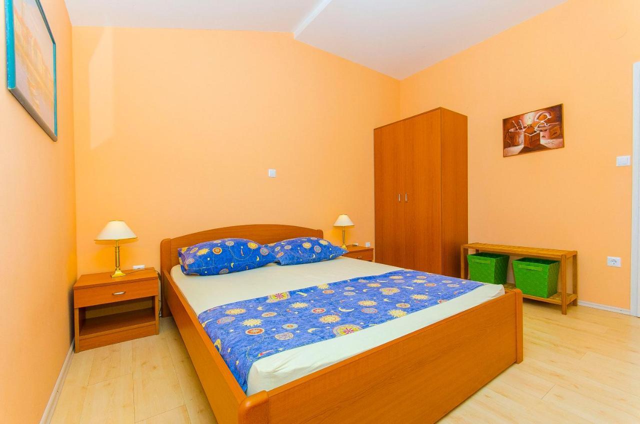 Apartments Kazimir Necujam Luaran gambar