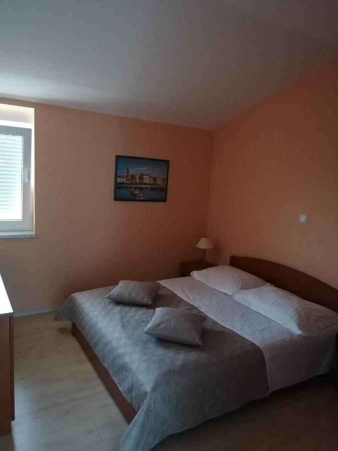Apartments Kazimir Necujam Luaran gambar